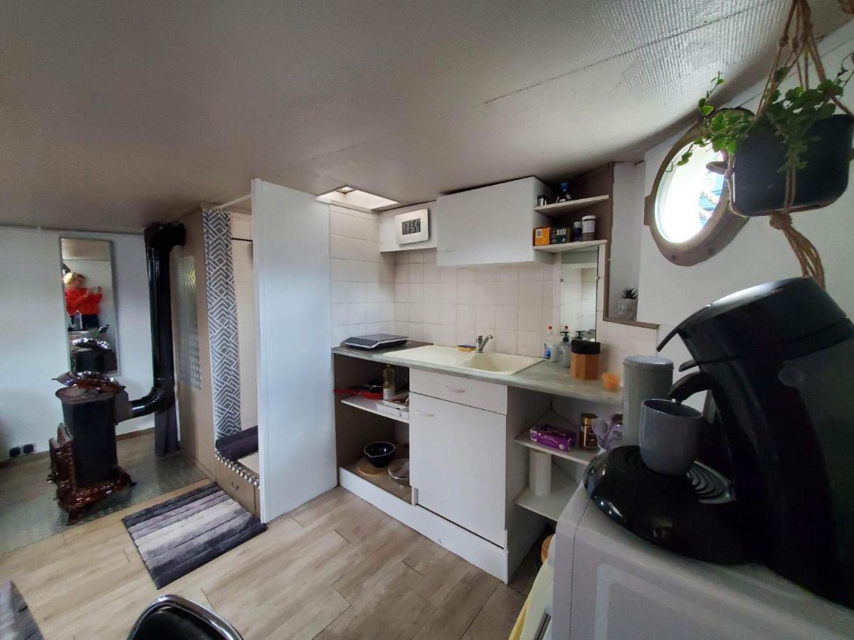 Appartement marinier dans Péniche Louise Michel Douai Esterno foto