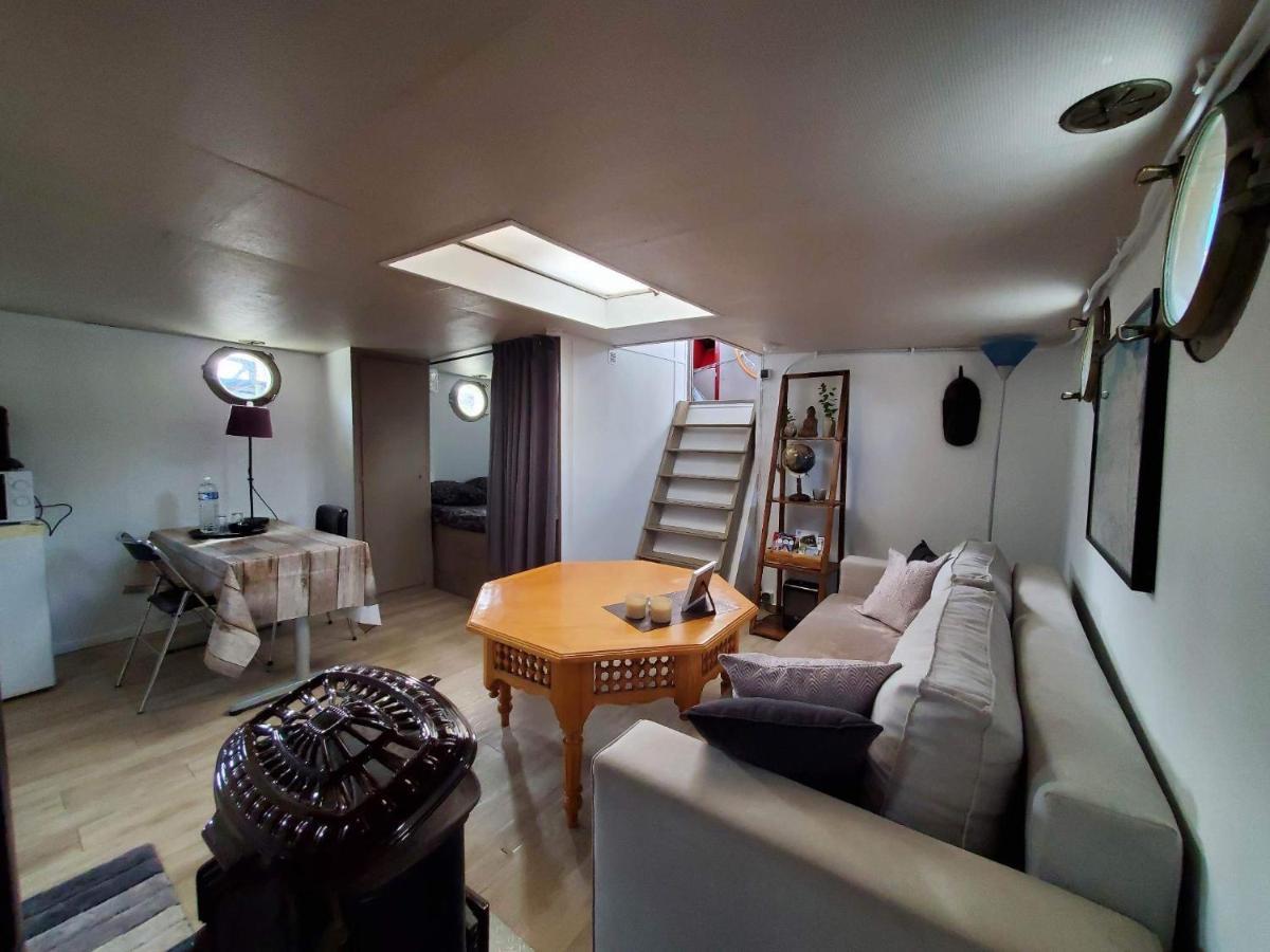 Appartement marinier dans Péniche Louise Michel Douai Esterno foto